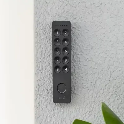 With the Keypad 2.0, you can open your door faster than ever. 
